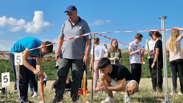 Zapaženi rezultati splitskih učenika na 30. državnom prvenstvu u raketnom modelarstvu za djecu i mladež, održanom u Vrlici!