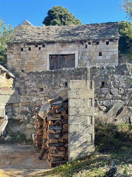 SKRIVENI GRAD: organizira se vođena tura kvartom Kamen