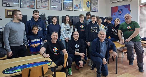 Nova suradnja ZTK grada Splita i Udruge Speedcubing Hrvatska okupila ljubitelje Rubikove kocke