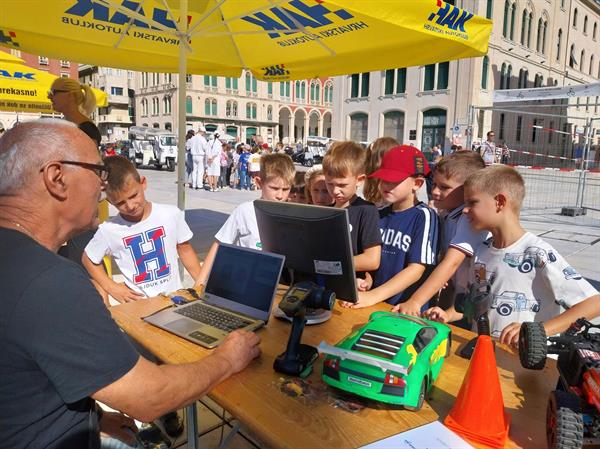 Zajednica tehničke kulture grada Splita na manifestaciji „Sigurno u školu s HAK-om 2026.”
